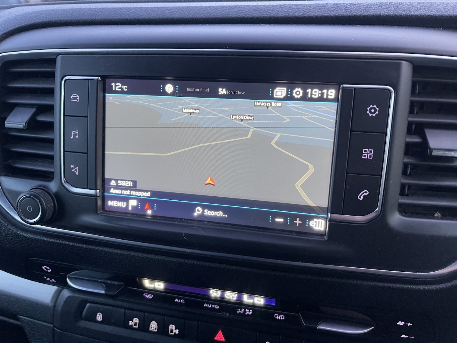 Used Peugeot Traveller 2017 for sale - 77968804: Photo 43