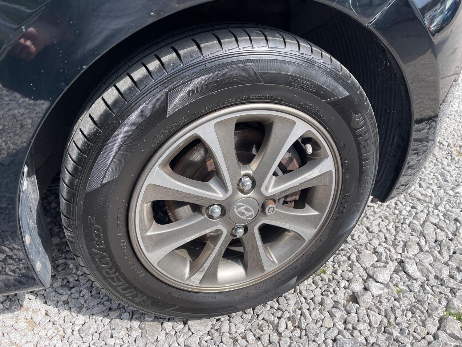 Used Hyundai i10 2014 for sale - 76794392: Photo 16