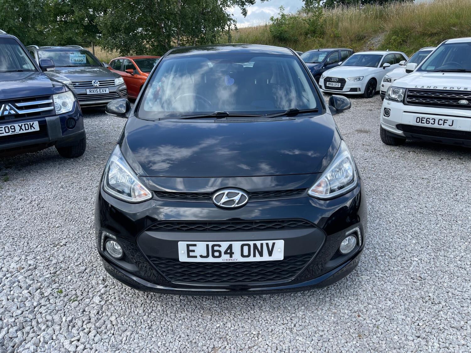 Used Hyundai i10 2014 for sale - 76794392: Photo 2