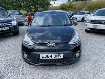 Used Hyundai i10 2014 for sale - 76794392: Photo