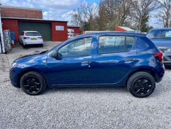 Used Dacia Sandero 2017 for sale - 74171248: Photo