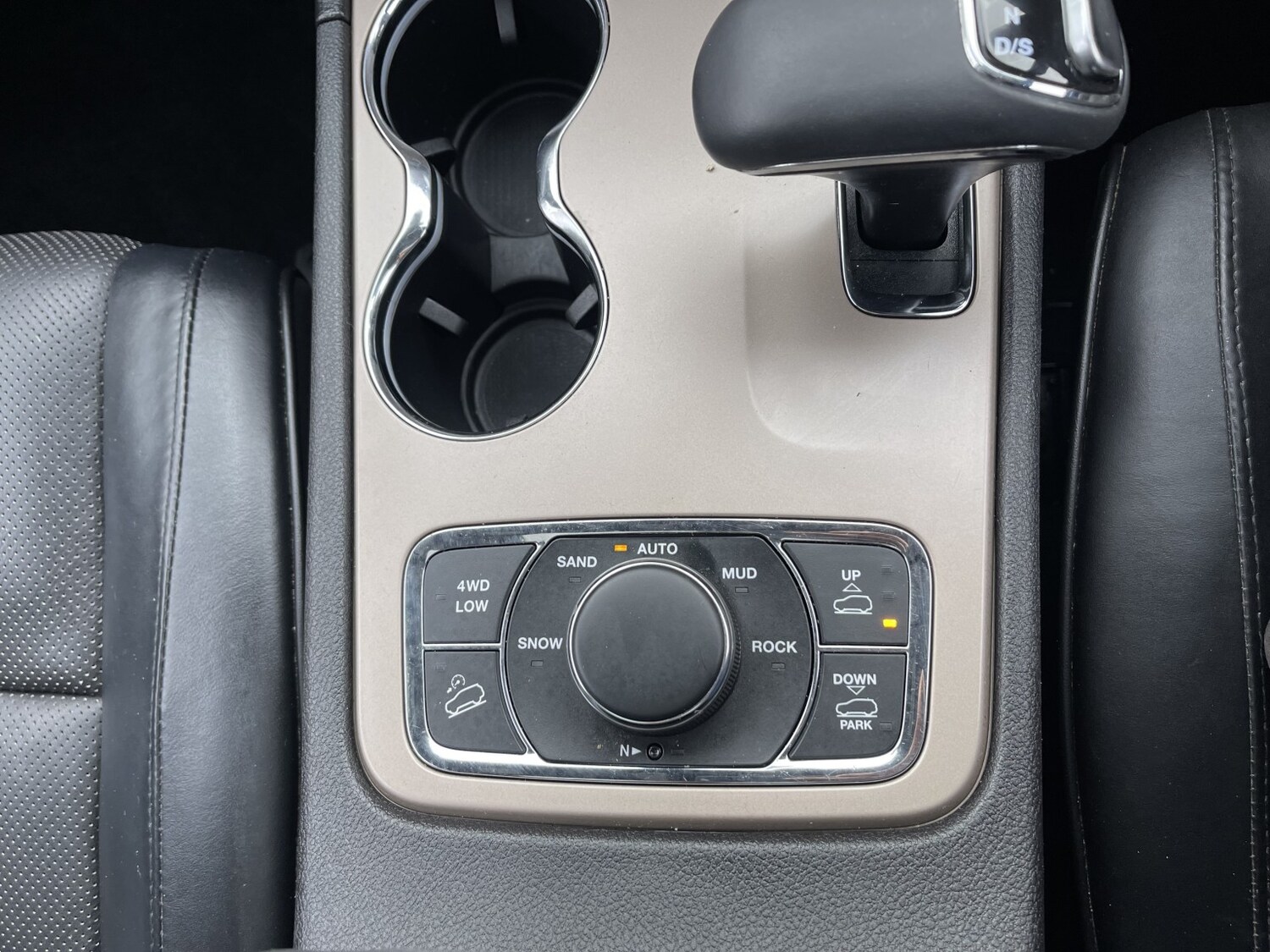 Used Jeep Grand Cherokee 2015 for sale - 77558481: Photo 33