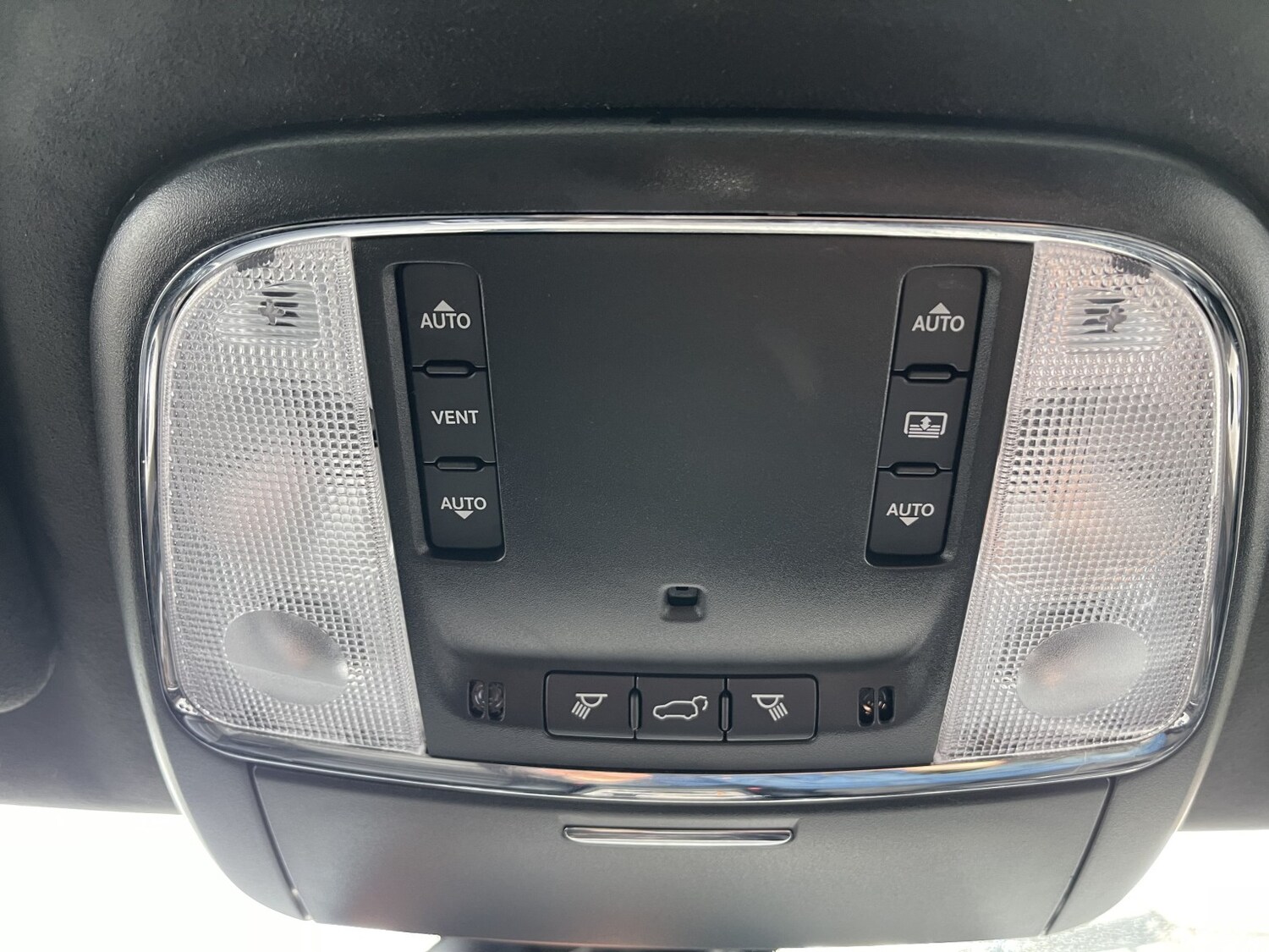 Used Jeep Grand Cherokee 2015 for sale - 77558481: Photo 35