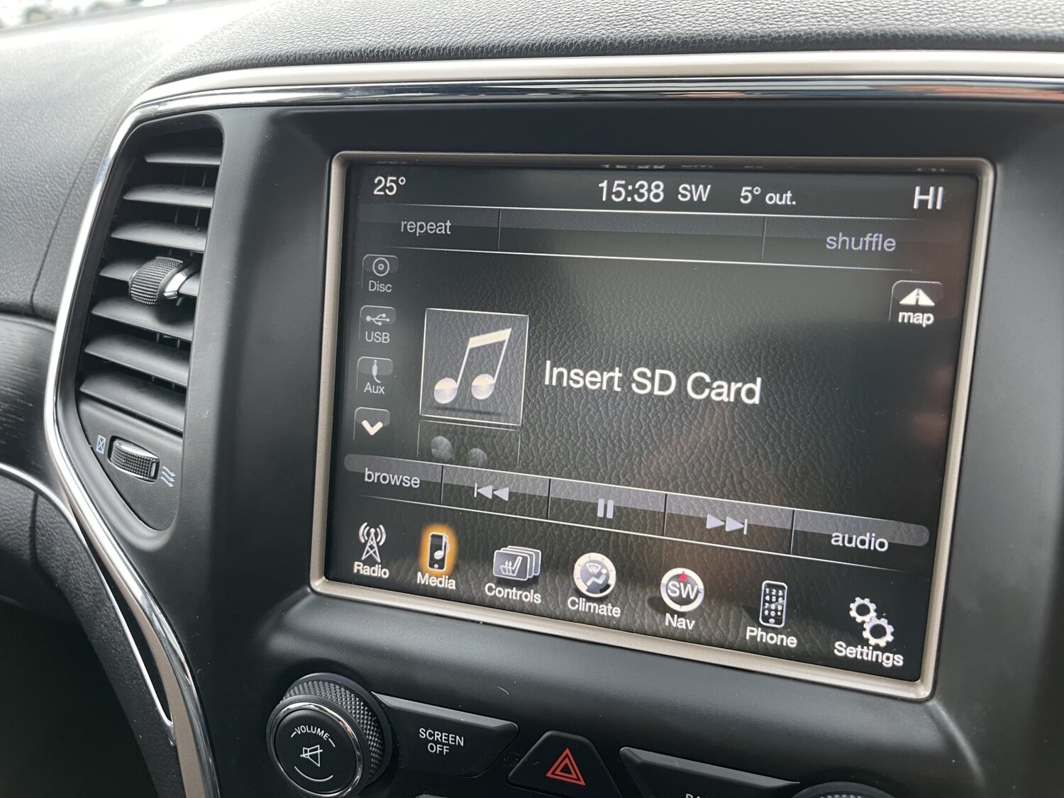 Used Jeep Grand Cherokee 2015 for sale - 77558481: Photo 38