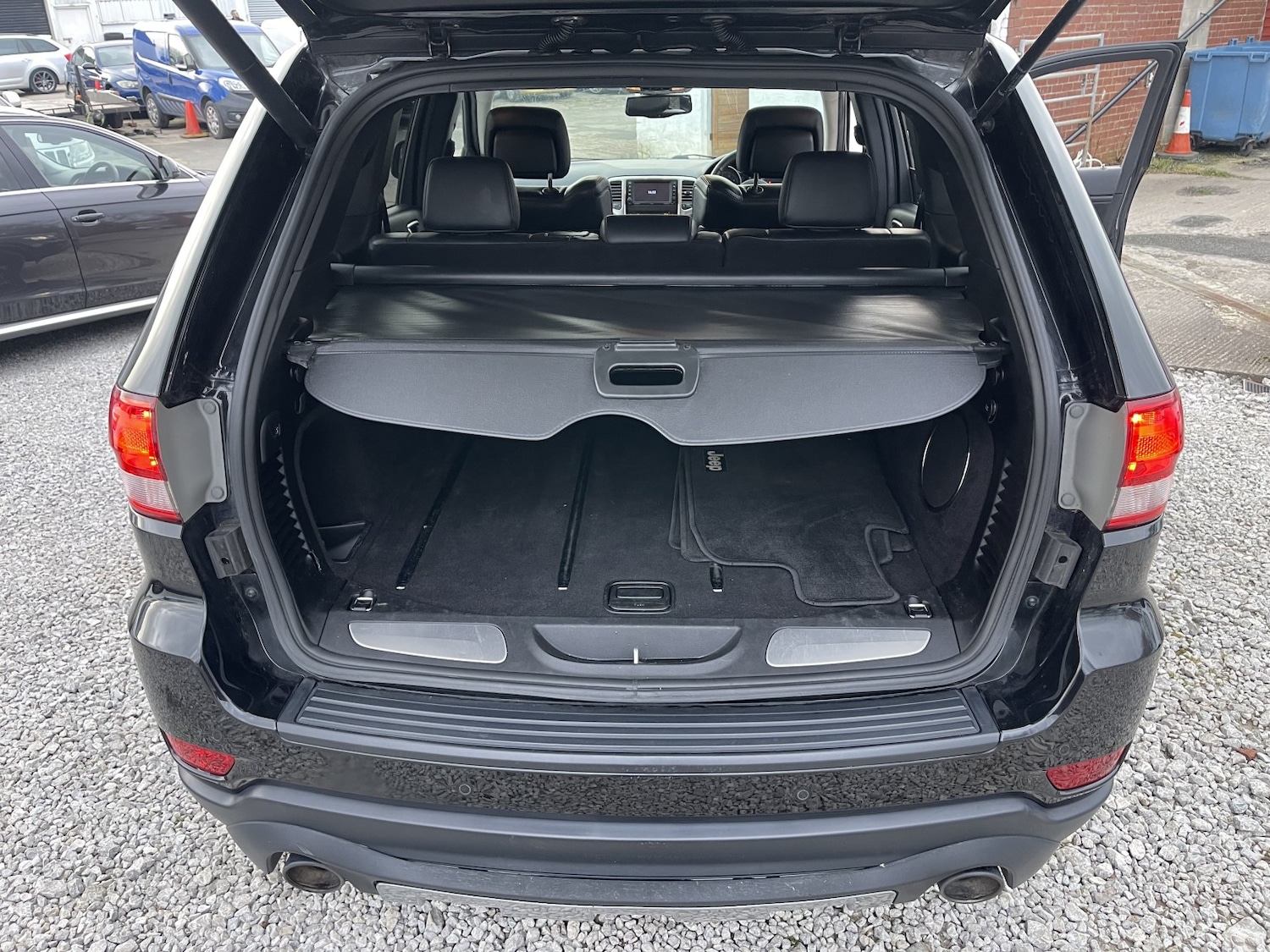 Used Jeep Grand Cherokee 2013 for sale - 77668679: Photo 17