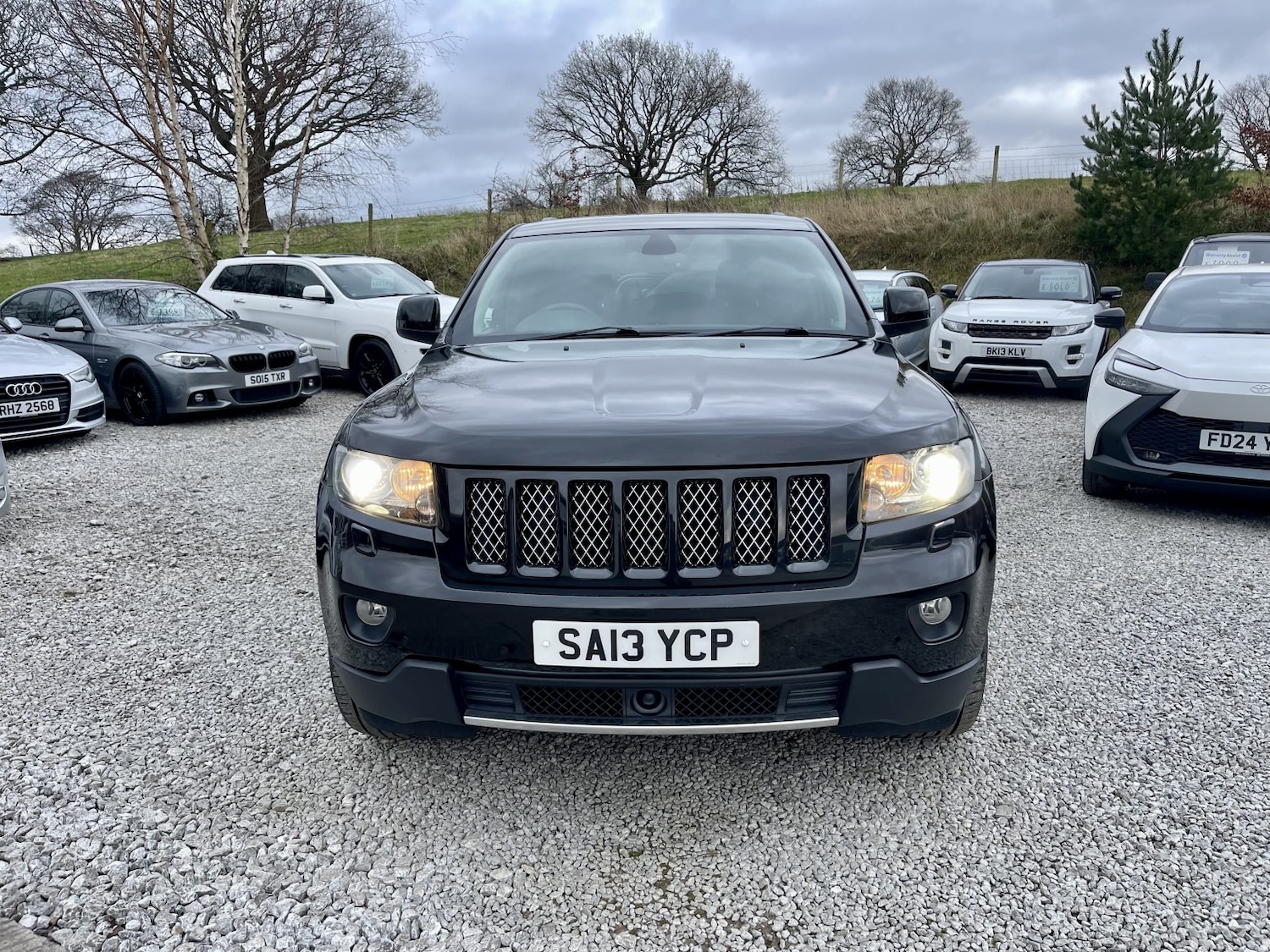 Used Jeep Grand Cherokee 2013 for sale - 77668679: Photo 2
