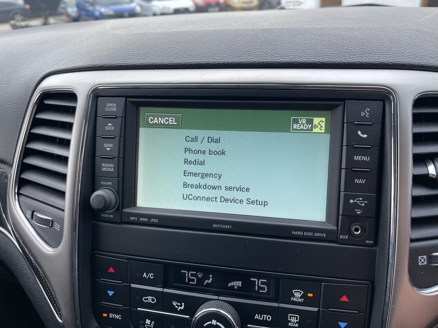 Used Jeep Grand Cherokee 2013 for sale - 77668679: Photo 28