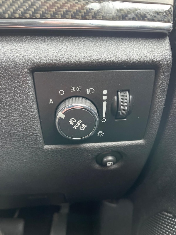 Used Jeep Grand Cherokee 2012 for sale - 76257609: Photo 28