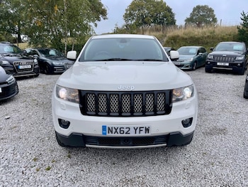 Used Jeep Grand Cherokee 2012 for sale - 76257609: Photo 2