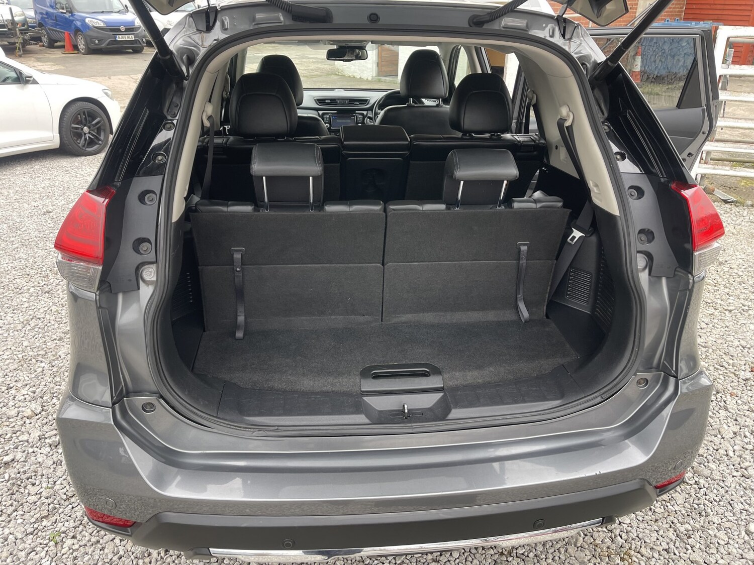 Used Nissan X-Trail 2017 for sale - 77807138: Photo 22