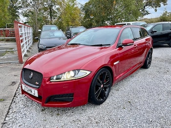 Jaguar XF feature image 3