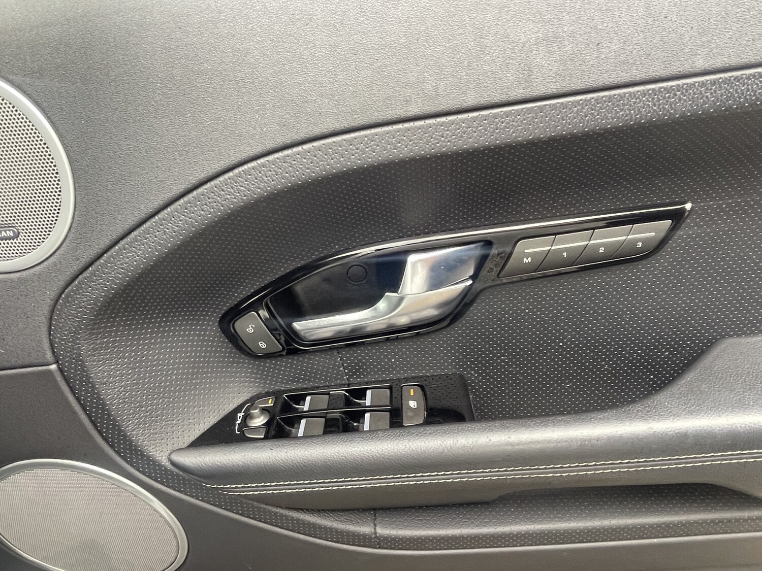 Used Land Rover Range Rover Evoque 2013 for sale - 77694277: Photo 16