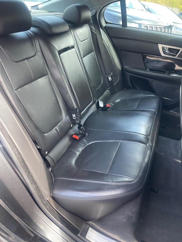 Used Jaguar XF 2014 for sale - 75644189: Photo 12