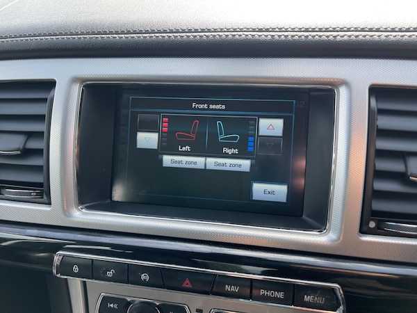 Used Jaguar XF 2014 for sale - 75644189: Photo 17