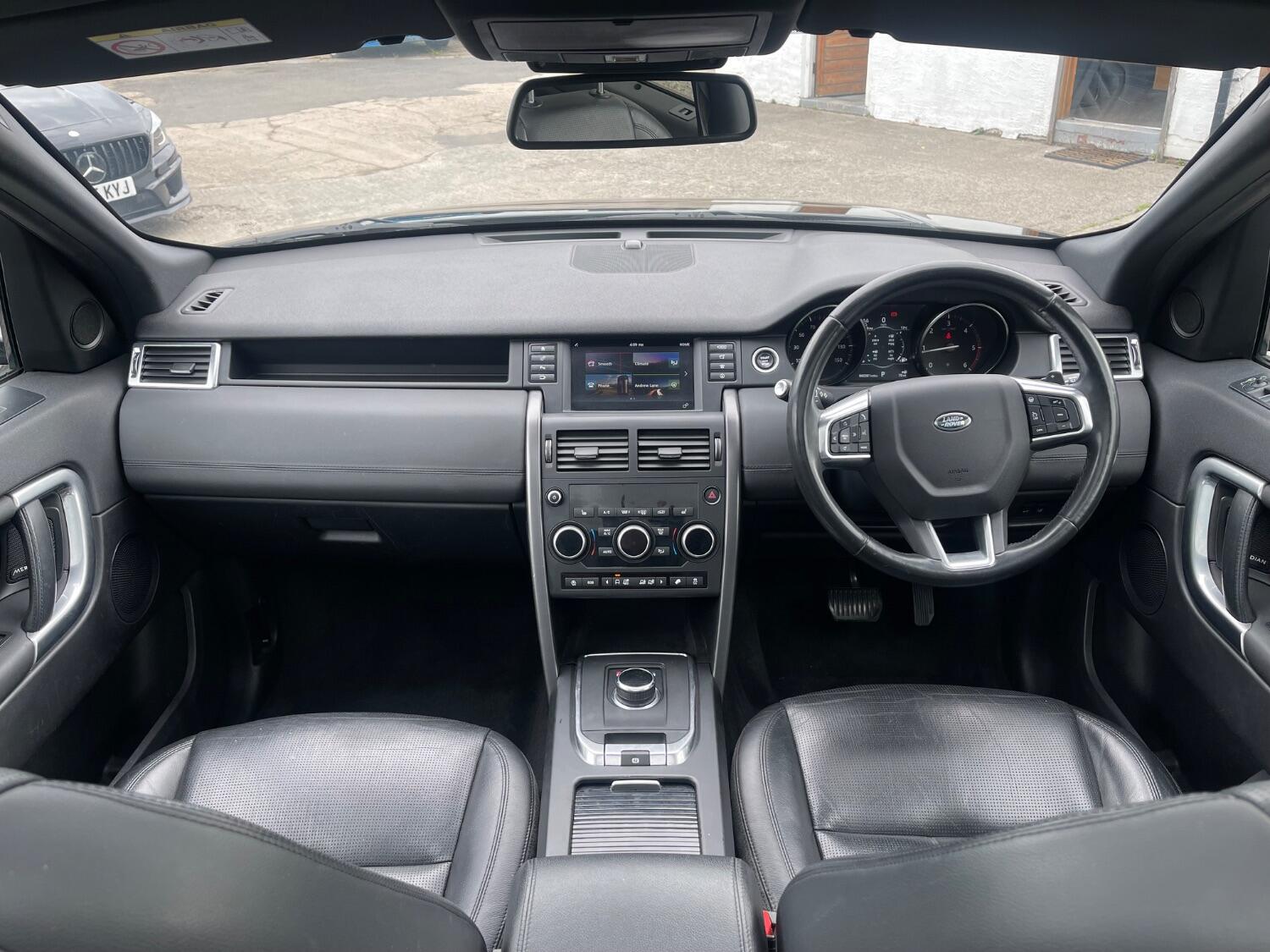 Used Land Rover Discovery Sport 2019 for sale - 76794400: Photo 12