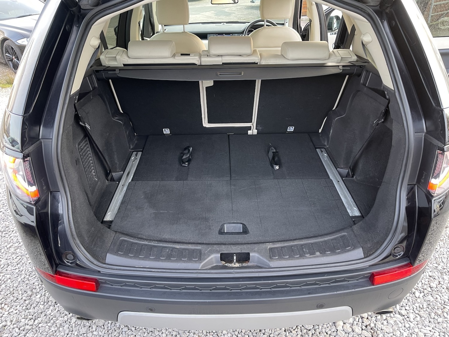 Used Land Rover Discovery Sport 2015 for sale - 77968647: Photo 18