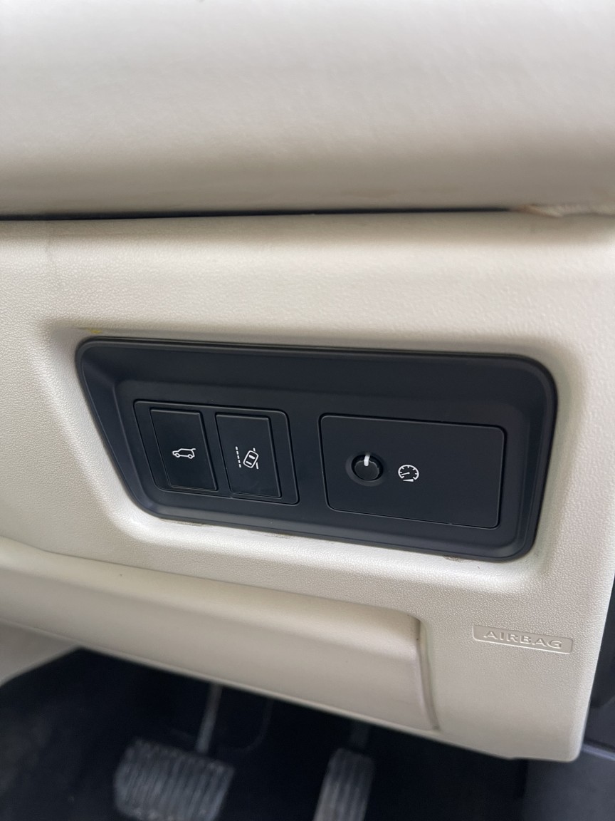 Used Land Rover Discovery Sport 2015 for sale - 77968647: Photo 26