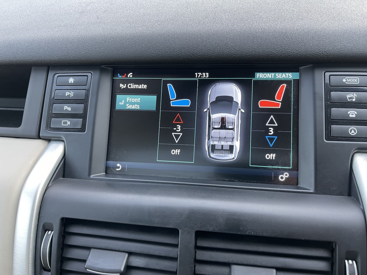 Used Land Rover Discovery Sport 2015 for sale - 77968647: Photo 27