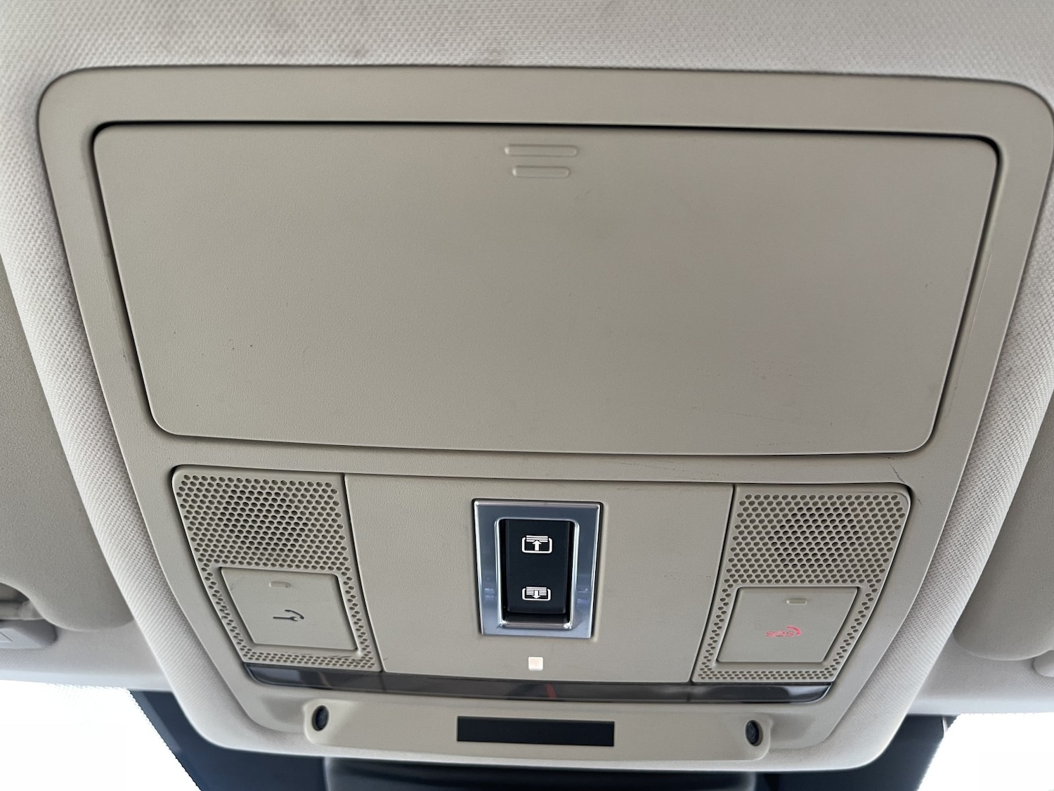 Used Land Rover Discovery Sport 2015 for sale - 77968647: Photo 28