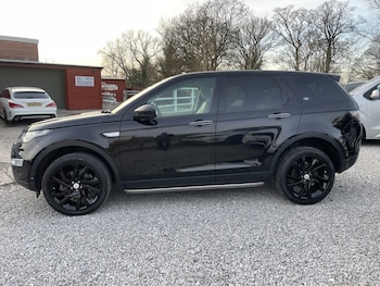 Used Land Rover Discovery Sport 2015 for sale - 77968647: Photo