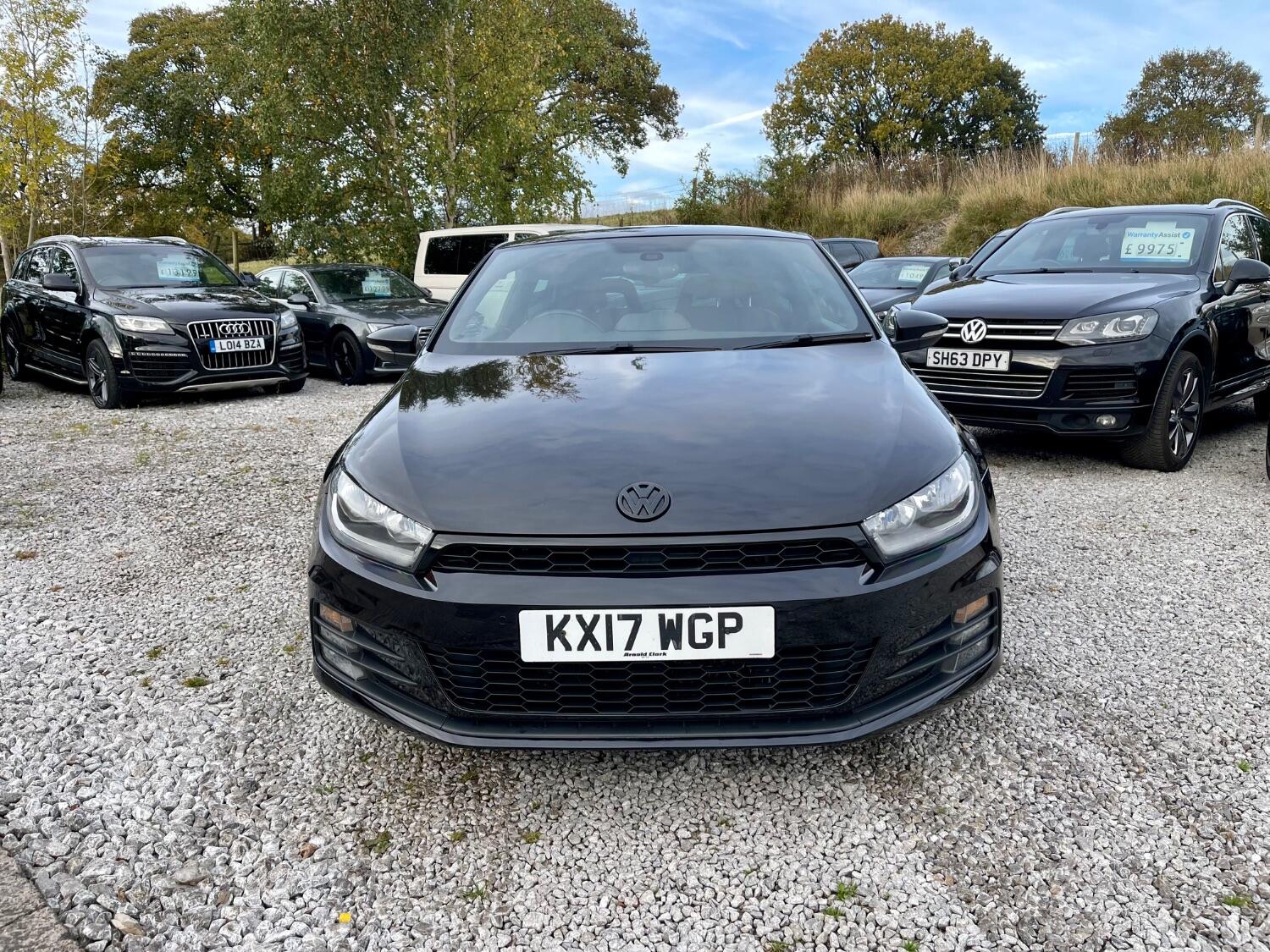 Used Volkswagen Scirocco 2017 for sale - 76347215: Photo 2
