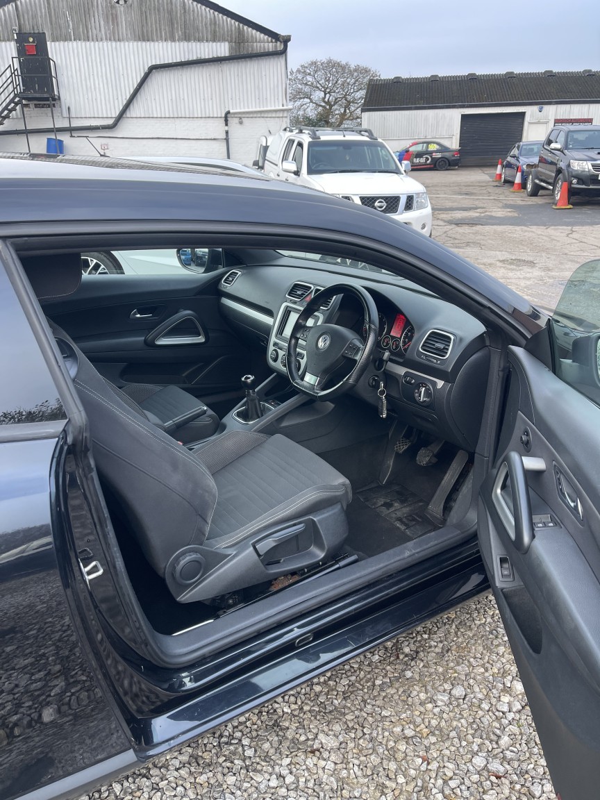 Used Volkswagen Scirocco 2008 for sale - 76848641: Photo 9