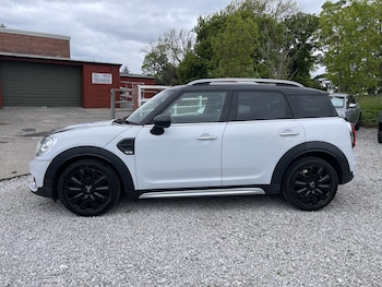 Used MINI Countryman 2017 for sale - 78608212: Photo