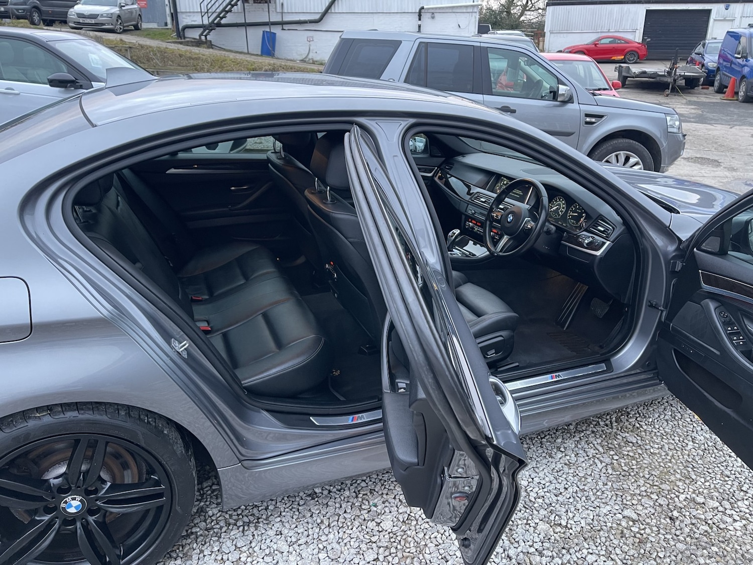 Used BMW 5 Series 2015 for sale - 77508588: Photo 11