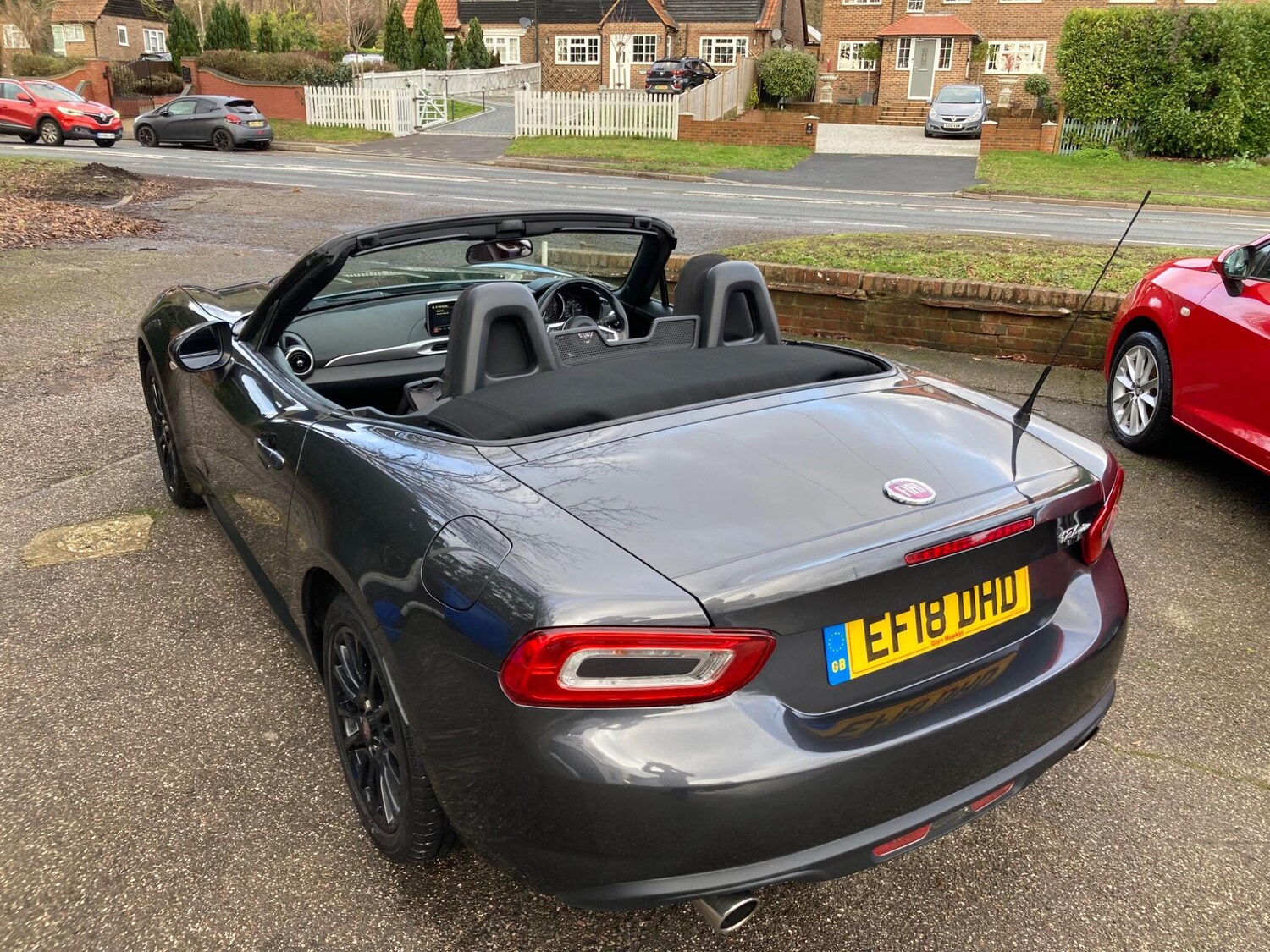 Used Fiat 124 Spider 2018 for sale - 77255573: Photo 19