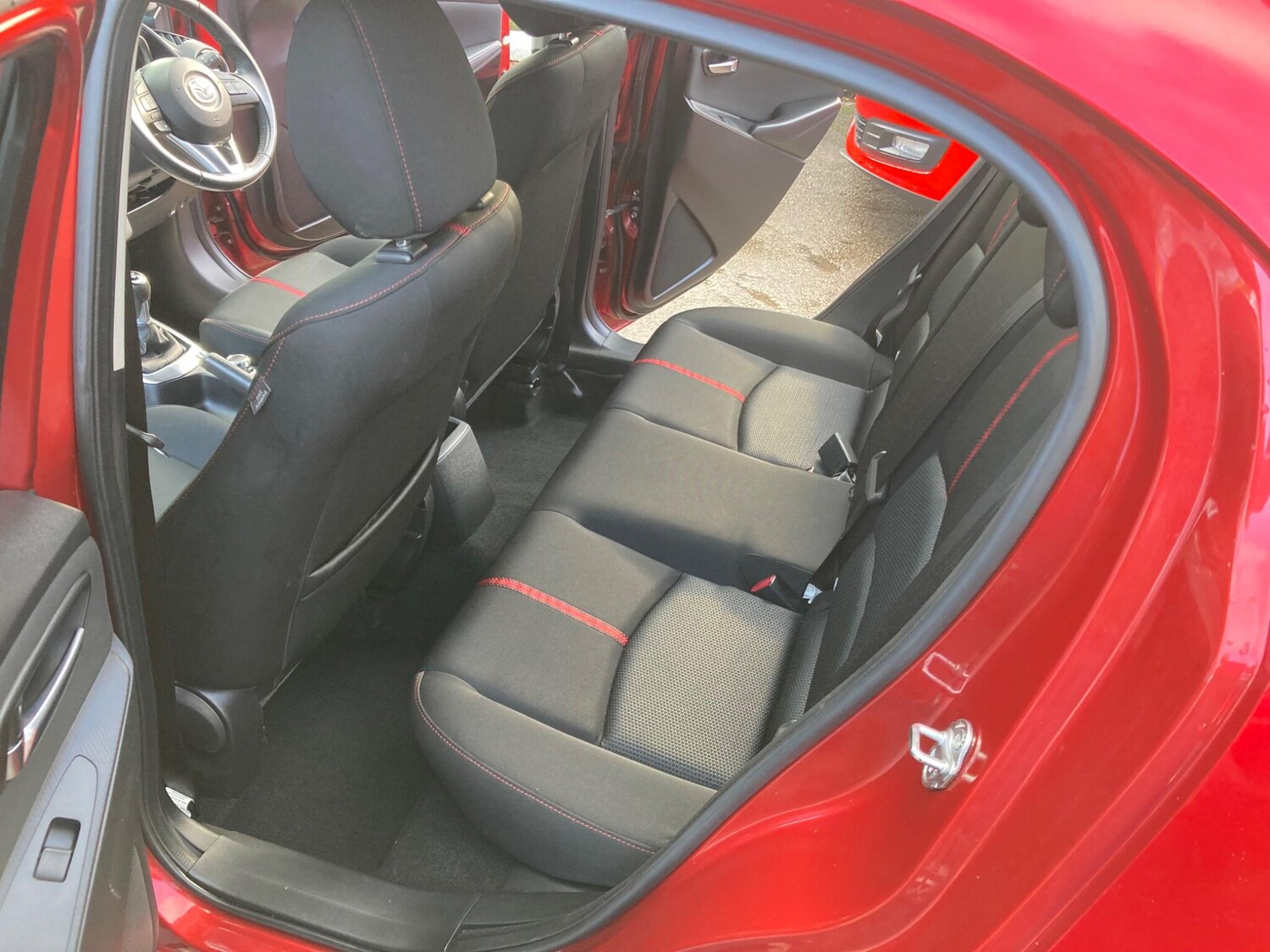 Used Mazda Mazda2 2016 for sale - 77255597: Photo 12