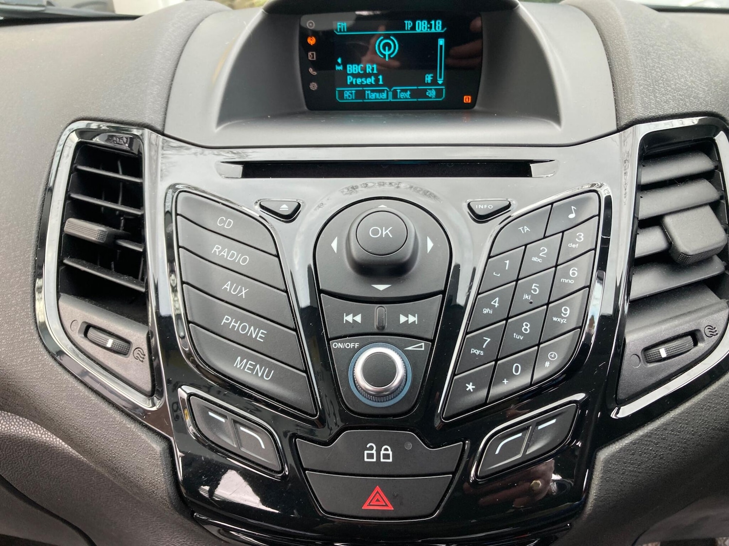 Used Ford Fiesta 2014 for sale - 77456252: Photo 16