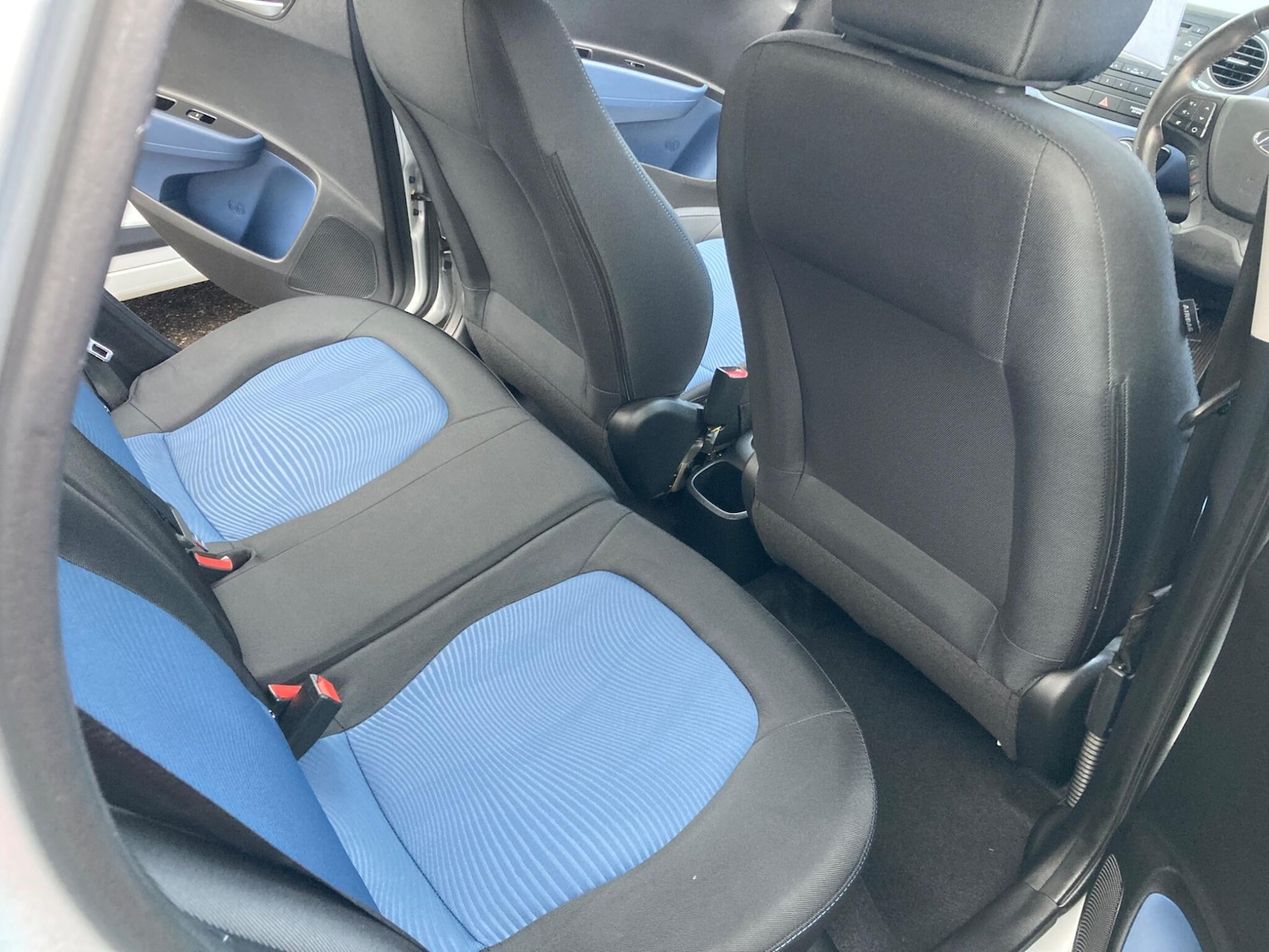 Used Hyundai i10 for sale - 77454786: Photo 10