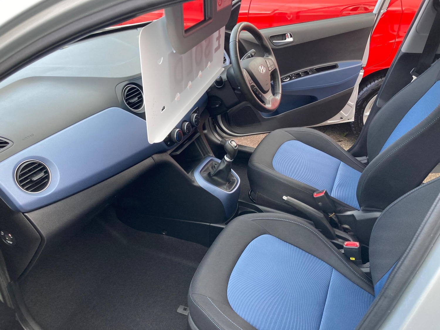 Used Hyundai i10 for sale - 77454786: Photo 8