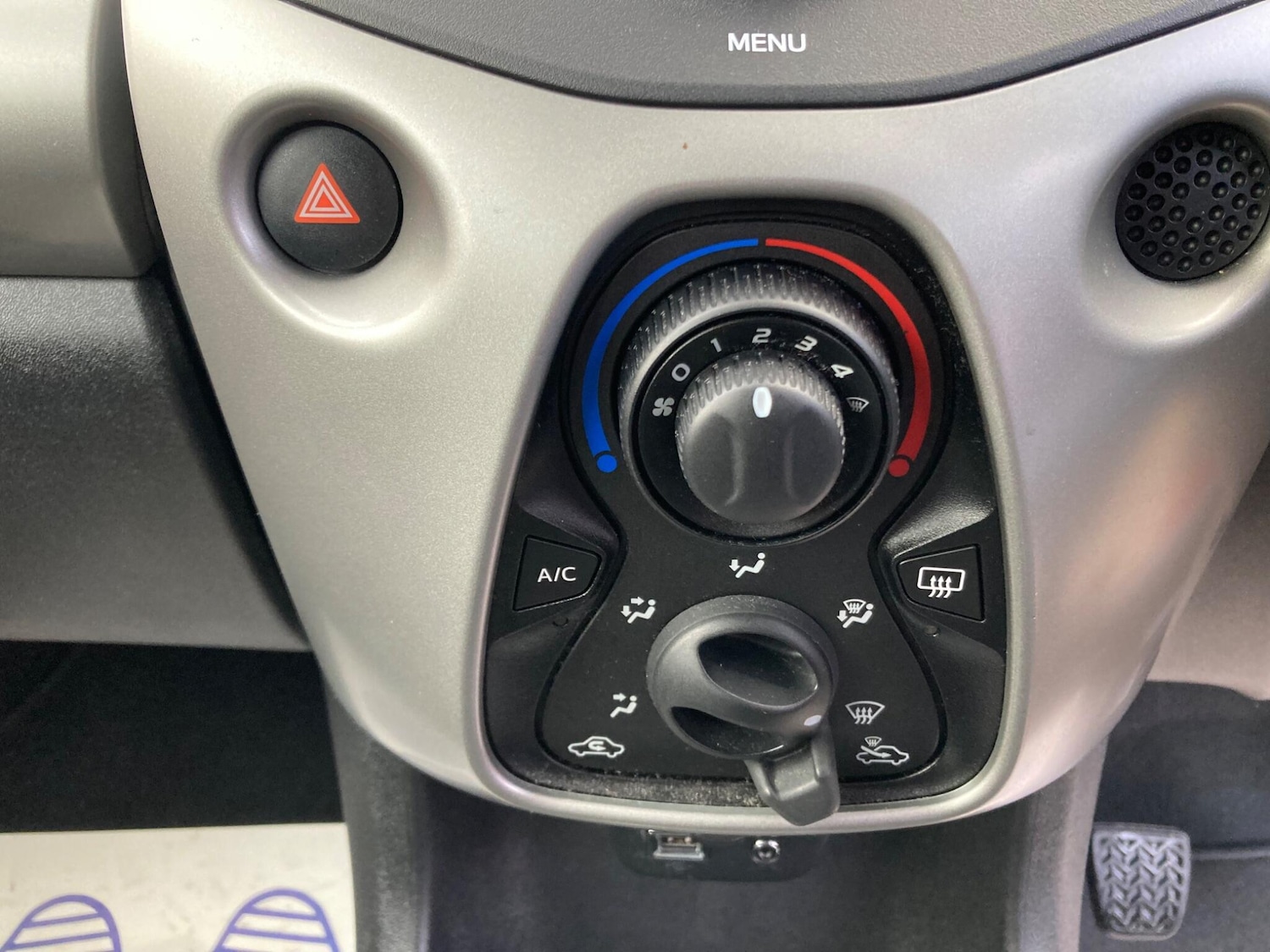 Used Toyota AYGO 2017 for sale - 77253849: Photo 19