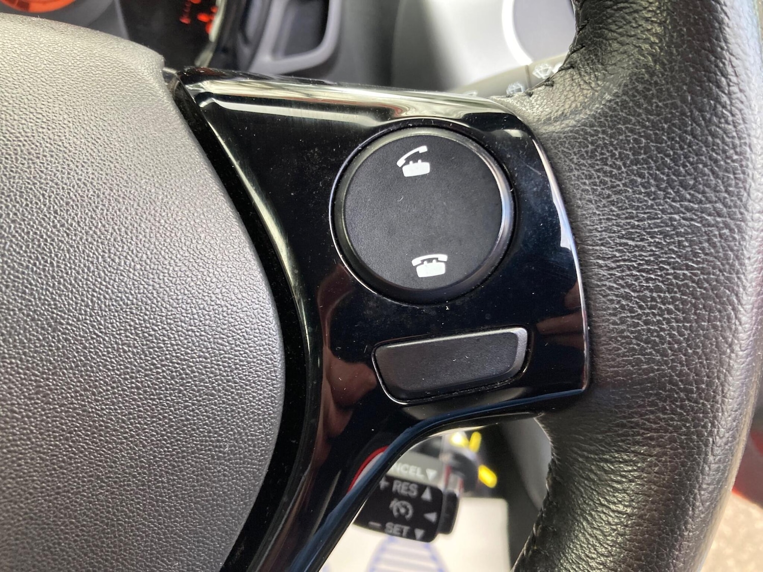 Used Toyota AYGO 2017 for sale - 77253849: Photo 23