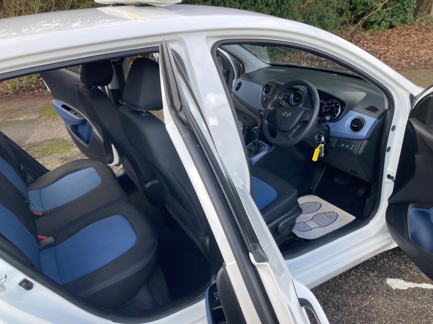 Used Hyundai i10 2015 for sale - 77454799: Photo 12