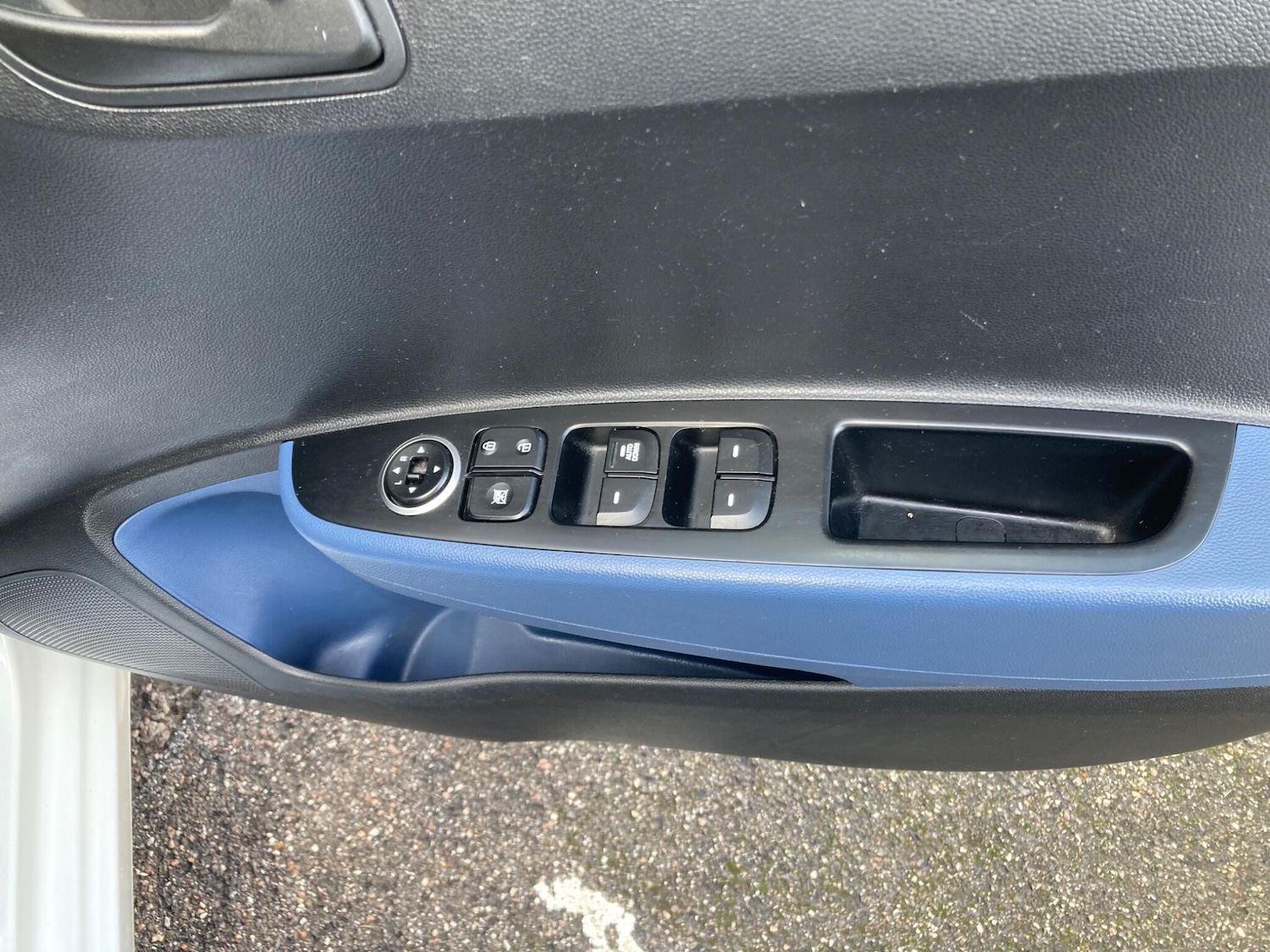 Used Hyundai i10 2015 for sale - 77454799: Photo 13