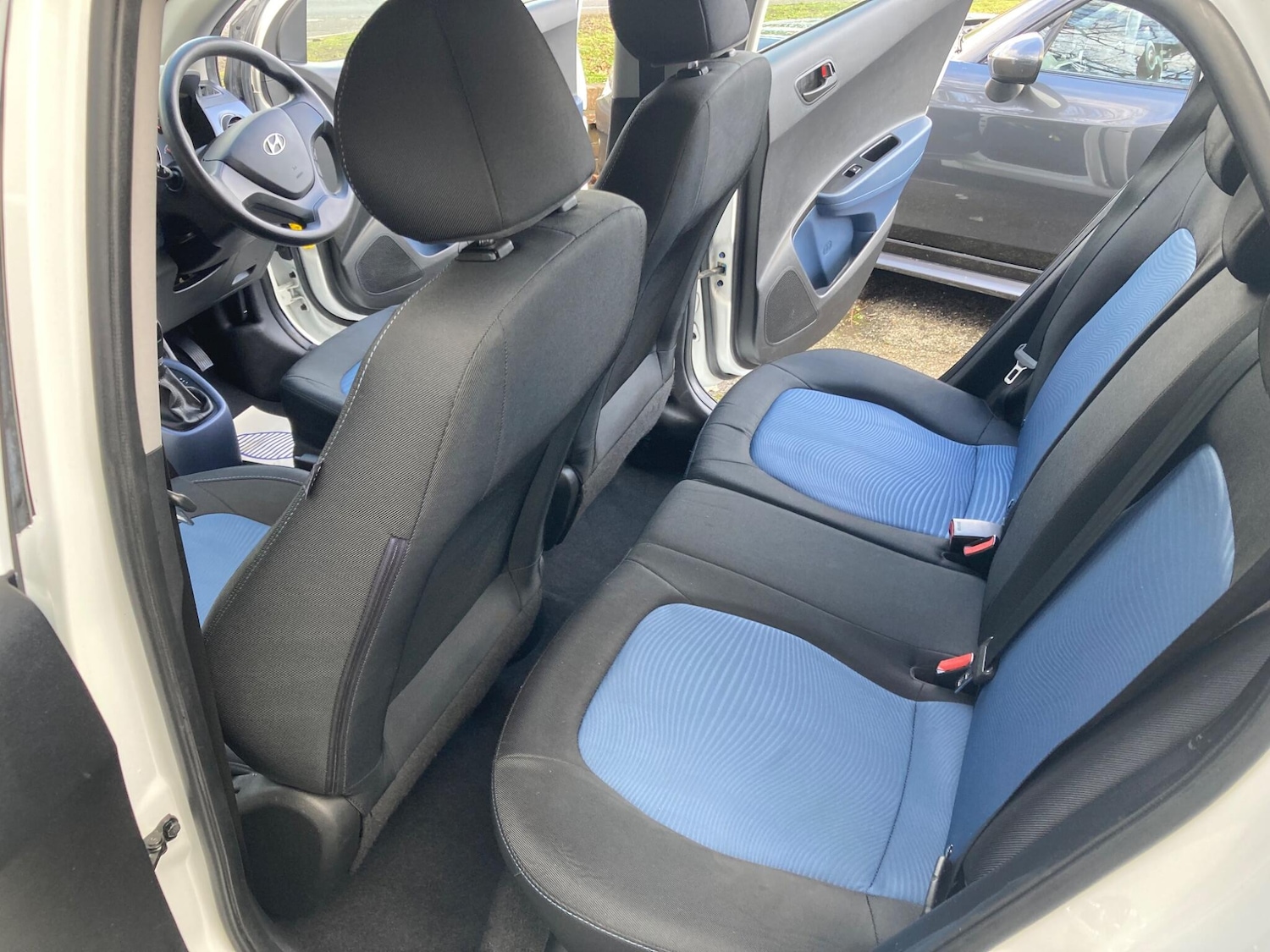 Used Hyundai i10 2015 for sale - 77454799: Photo 16