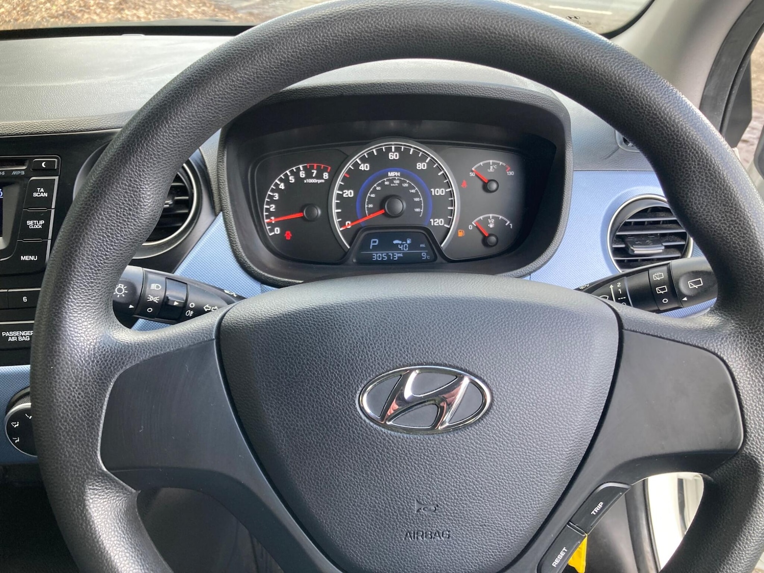 Used Hyundai i10 2015 for sale - 77454799: Photo 22