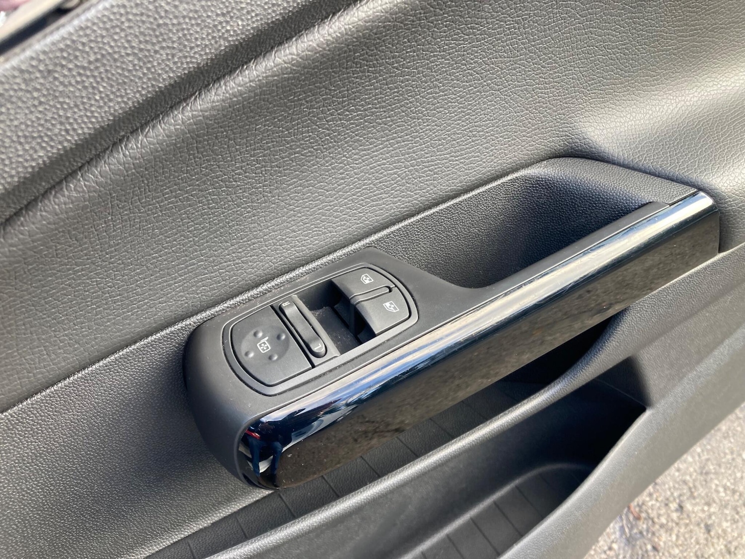 Used Vauxhall Corsa 2012 for sale - 77253823: Photo 14