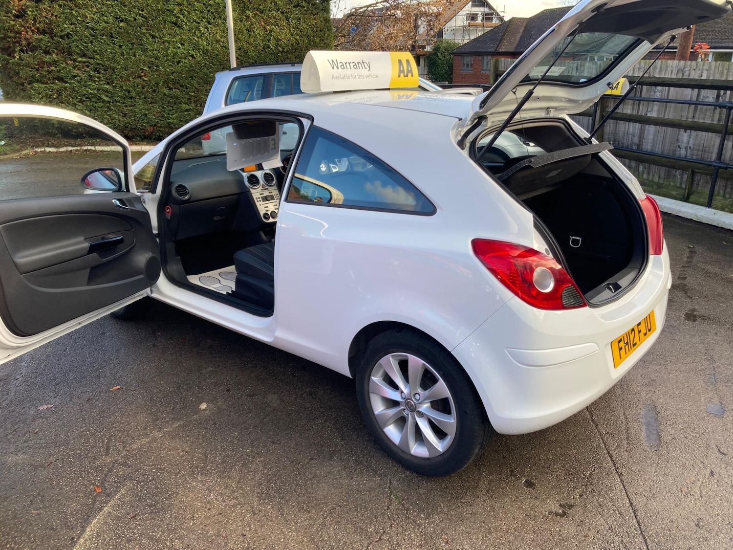 Used Vauxhall Corsa 2012 for sale - 77253823: Photo 7