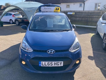 Used Hyundai i10 2016 for sale - 77705650: Photo