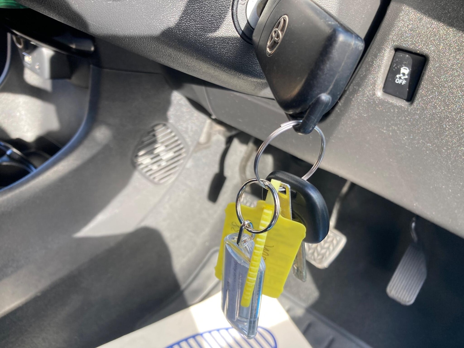 Used Toyota AYGO 2015 for sale - 77396125: Photo 20