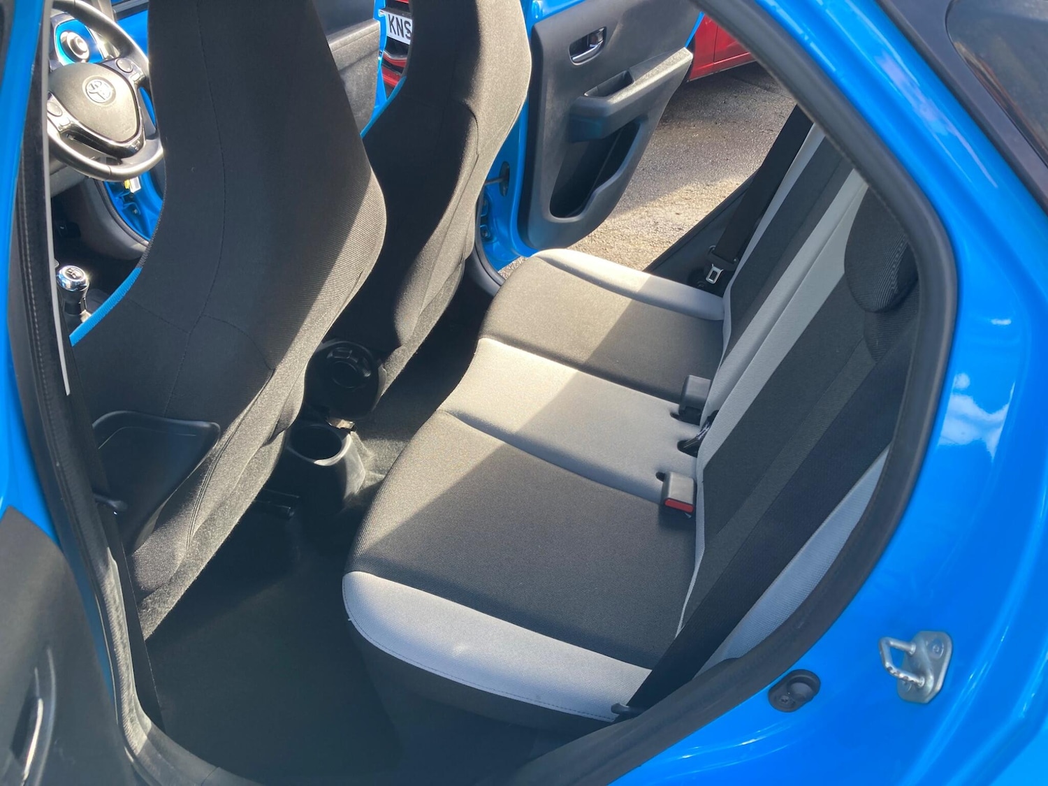 Used Toyota AYGO 2015 for sale - 77396125: Photo 9