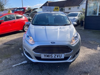 Used Ford Fiesta 2015 for sale - 77853672: Photo