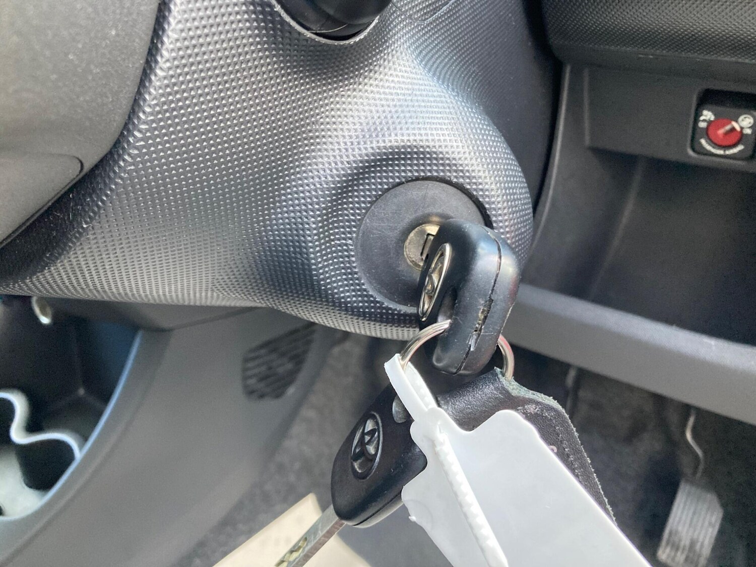 Used Toyota AYGO 2014 for sale - 77255581: Photo 15