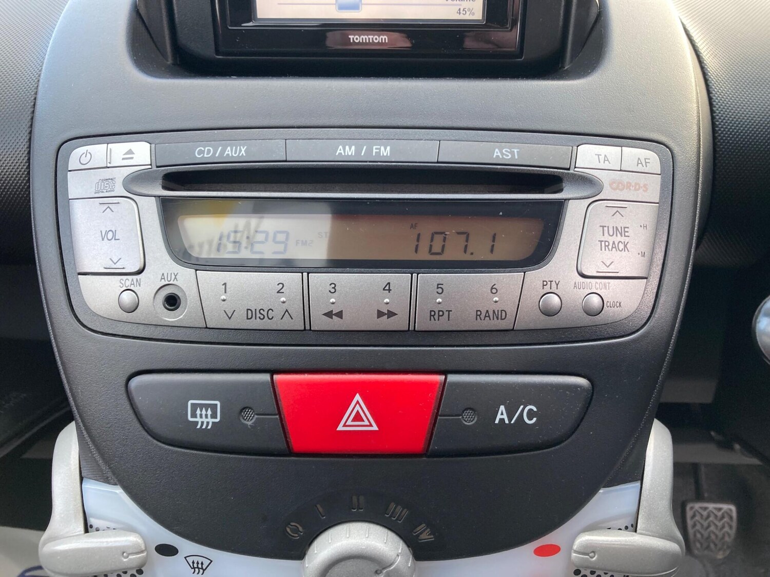 Used Toyota AYGO 2014 for sale - 77255581: Photo 17