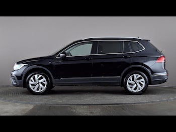 Used Volkswagen Tiguan Allspace 2024 for sale - 78845776: Photo