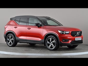 Used Volvo XC40 2018 for sale - 79335300: Photo