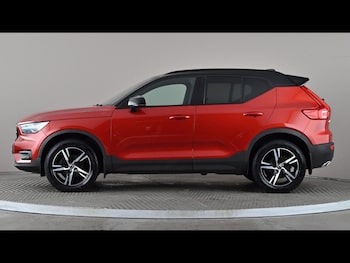 Used Volvo XC40 2018 for sale - 79335300: Photo